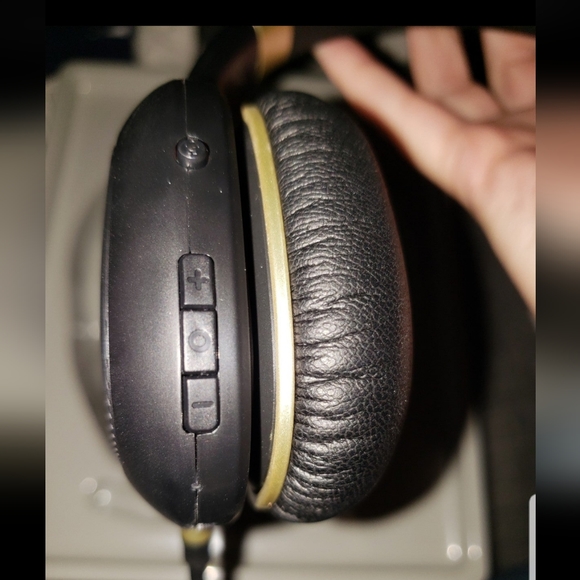 heyday Headphones Heyday Wireless Headset With Detachable